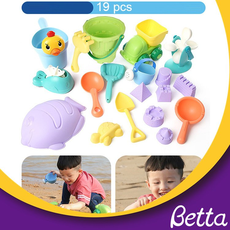 Beach Summer Outdoor Plastic Sand Toy Beach Game Toy for Kids
