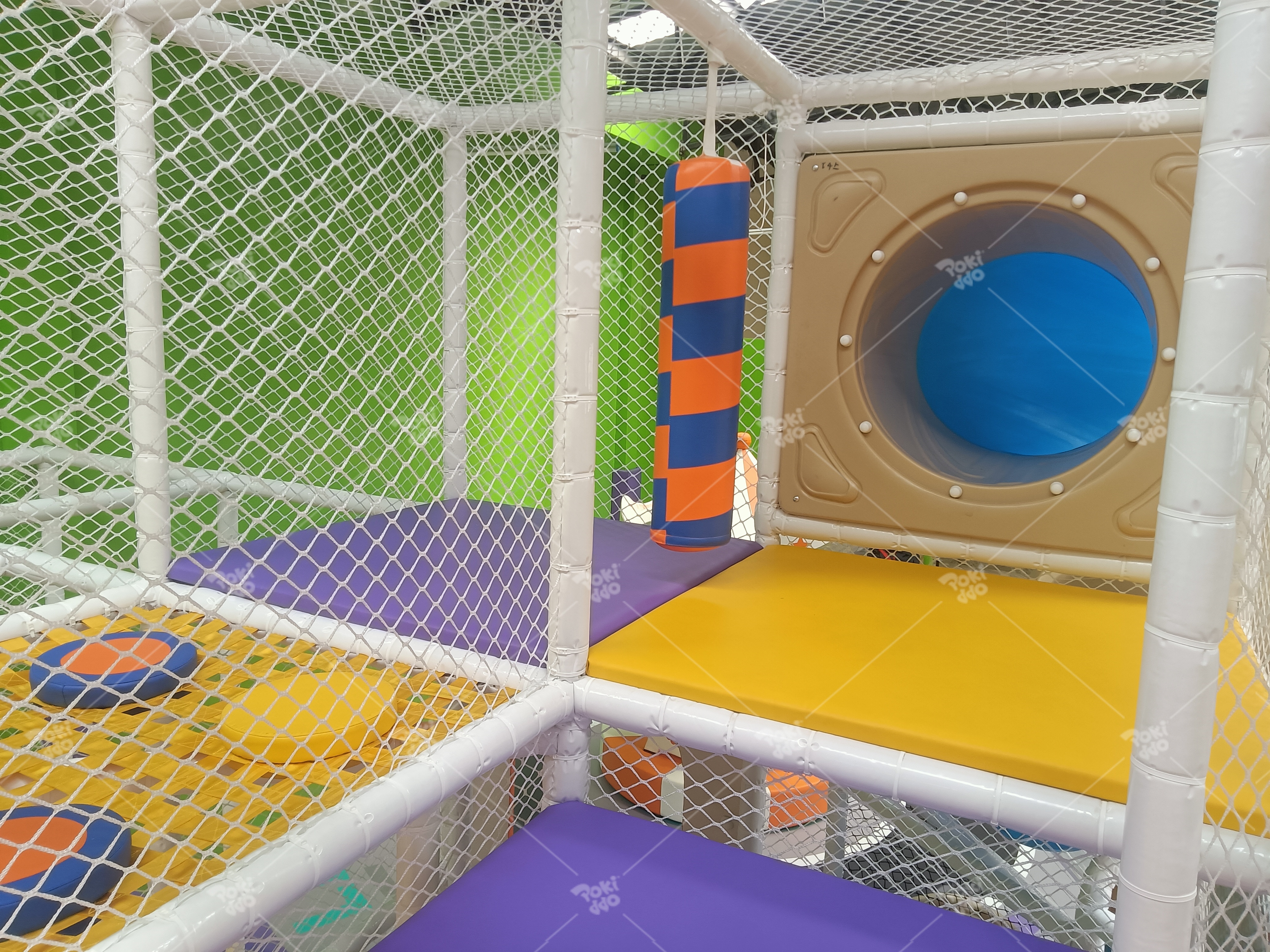 indoor playground 