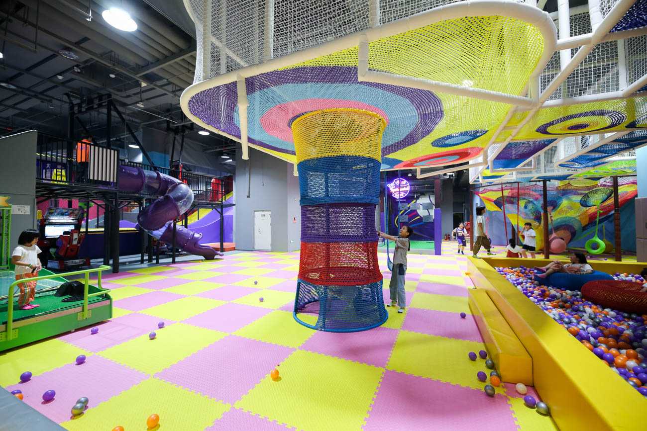 indoor playground center