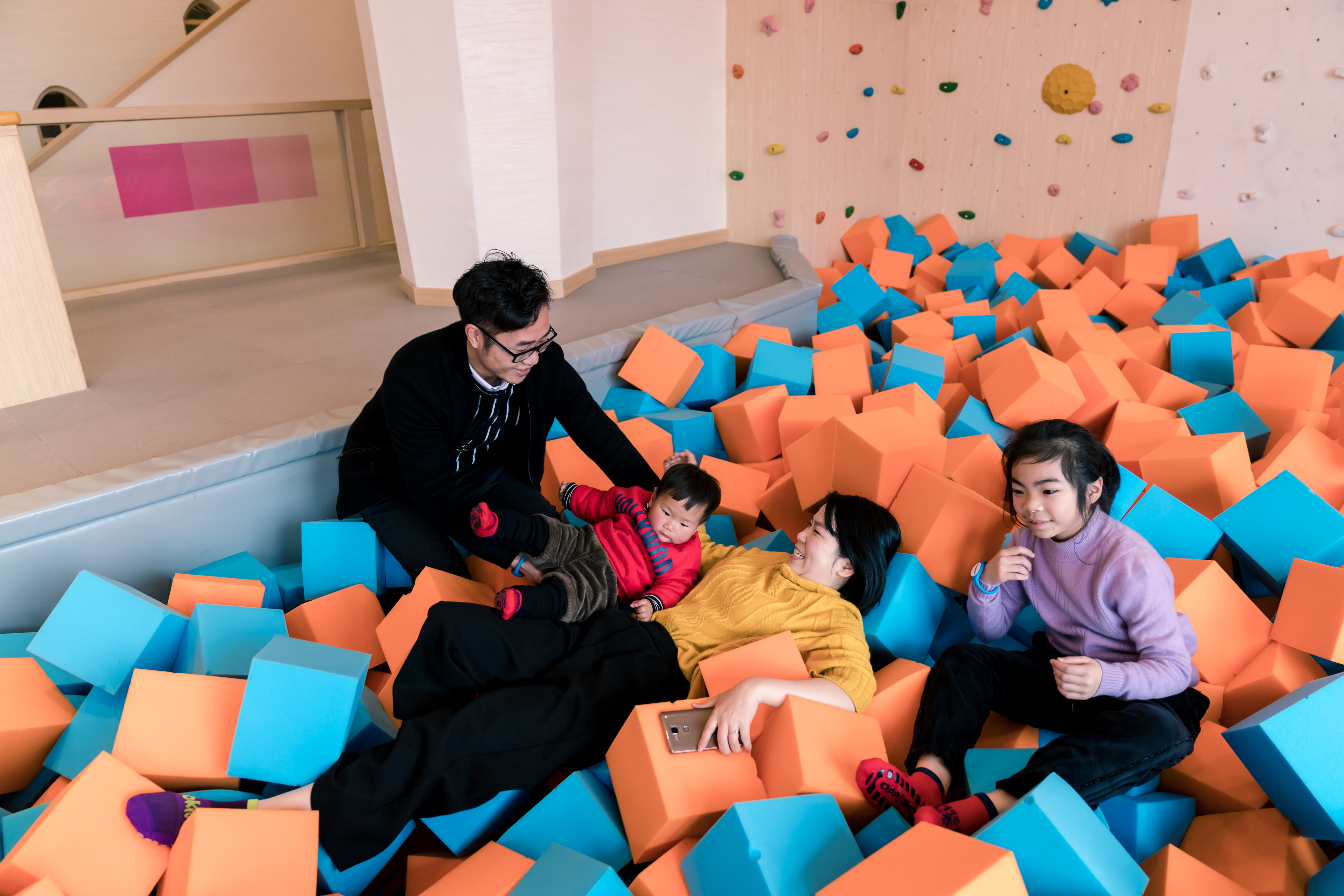 foam pit pool