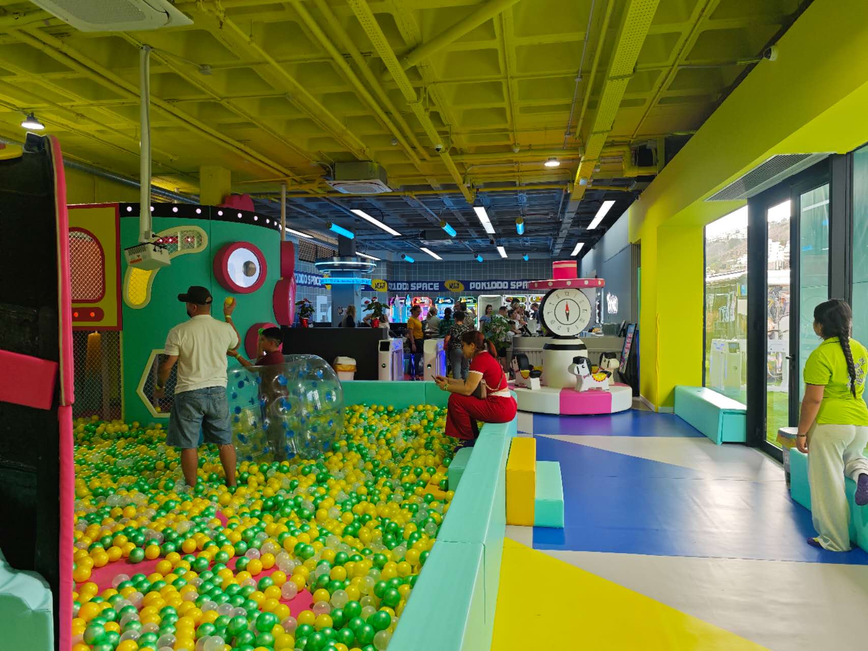 commercial indoor playground