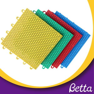 Bettaplay Interlocking plastic sport flooring mat