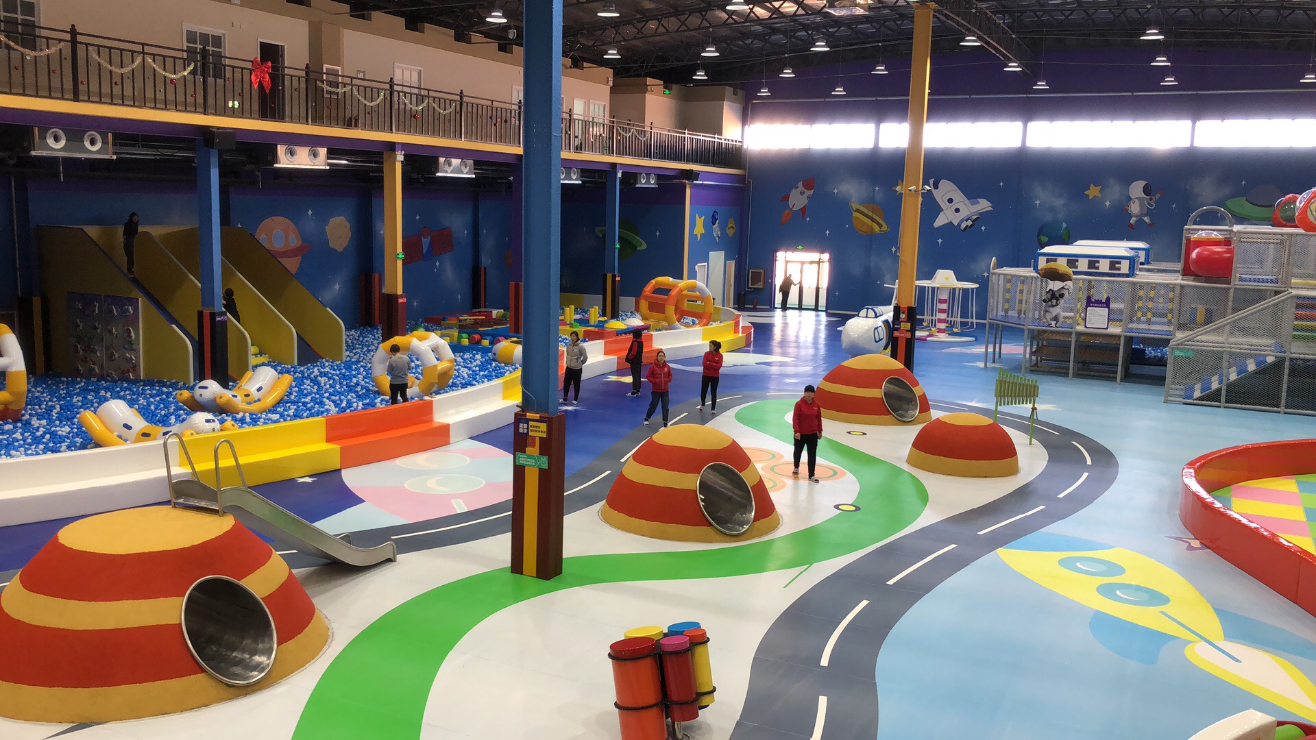 indoor trampoline park factory