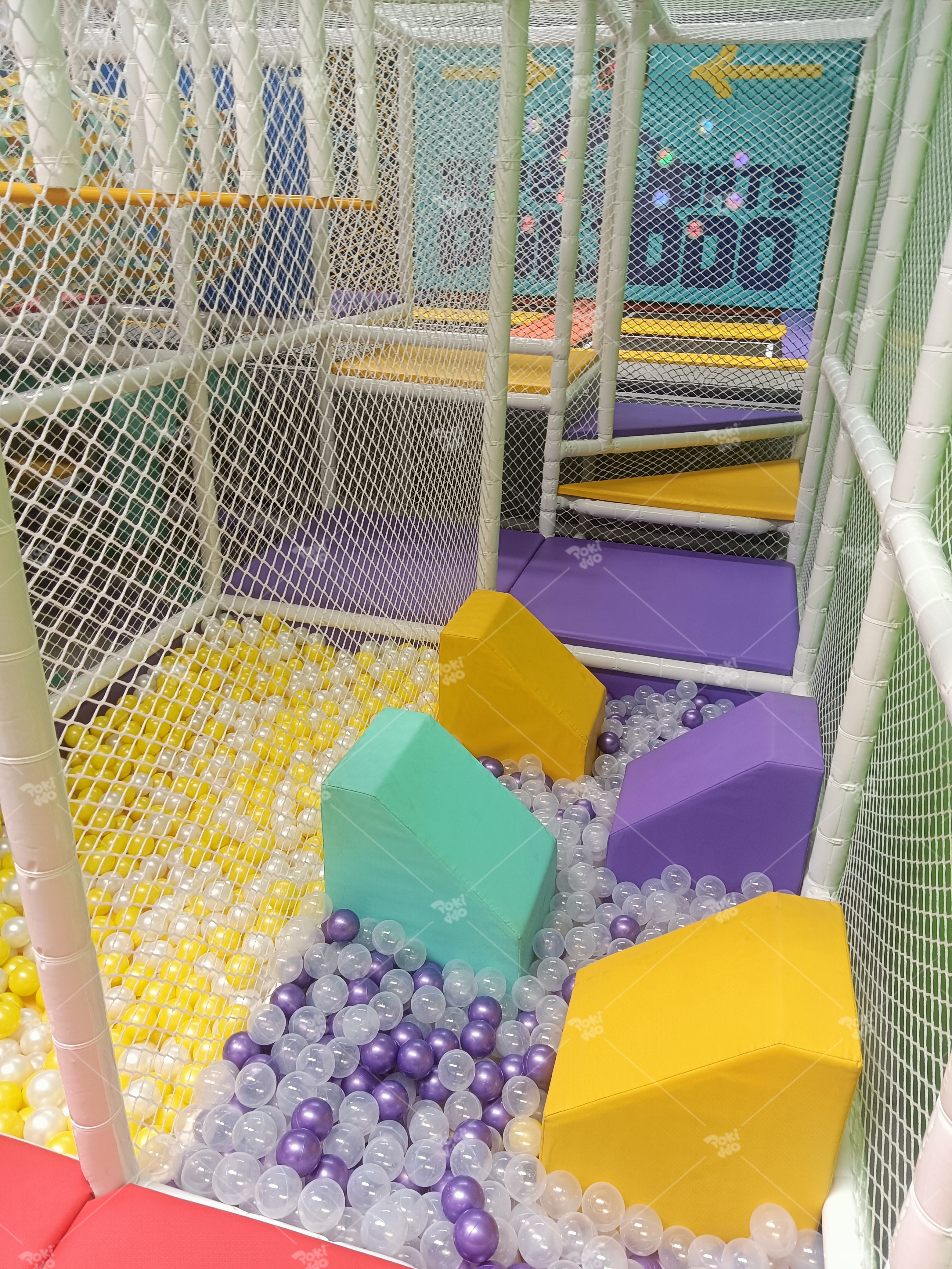 commercial indoor playground
