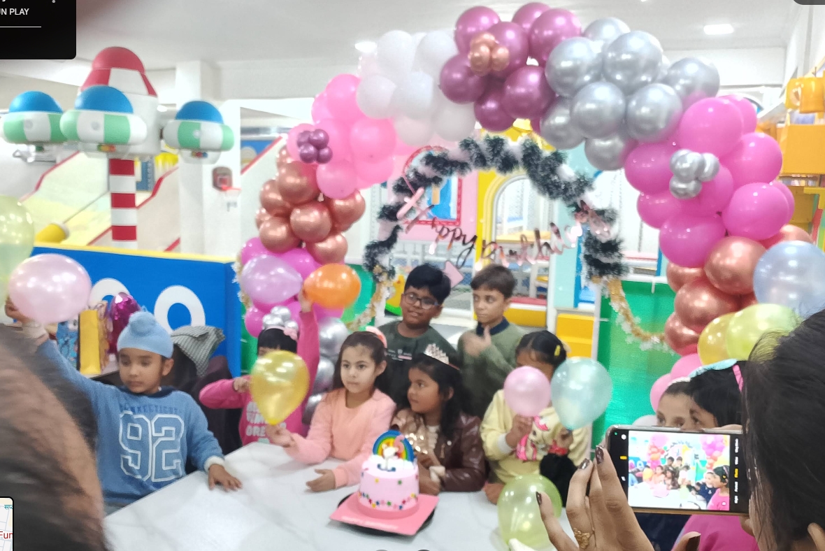 small commercial indoor playground