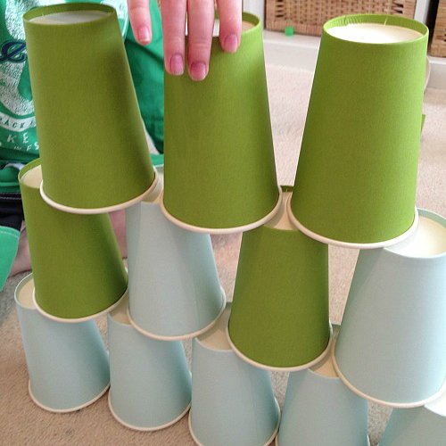 fun-and-simple-games-with-paper-cups.jpg