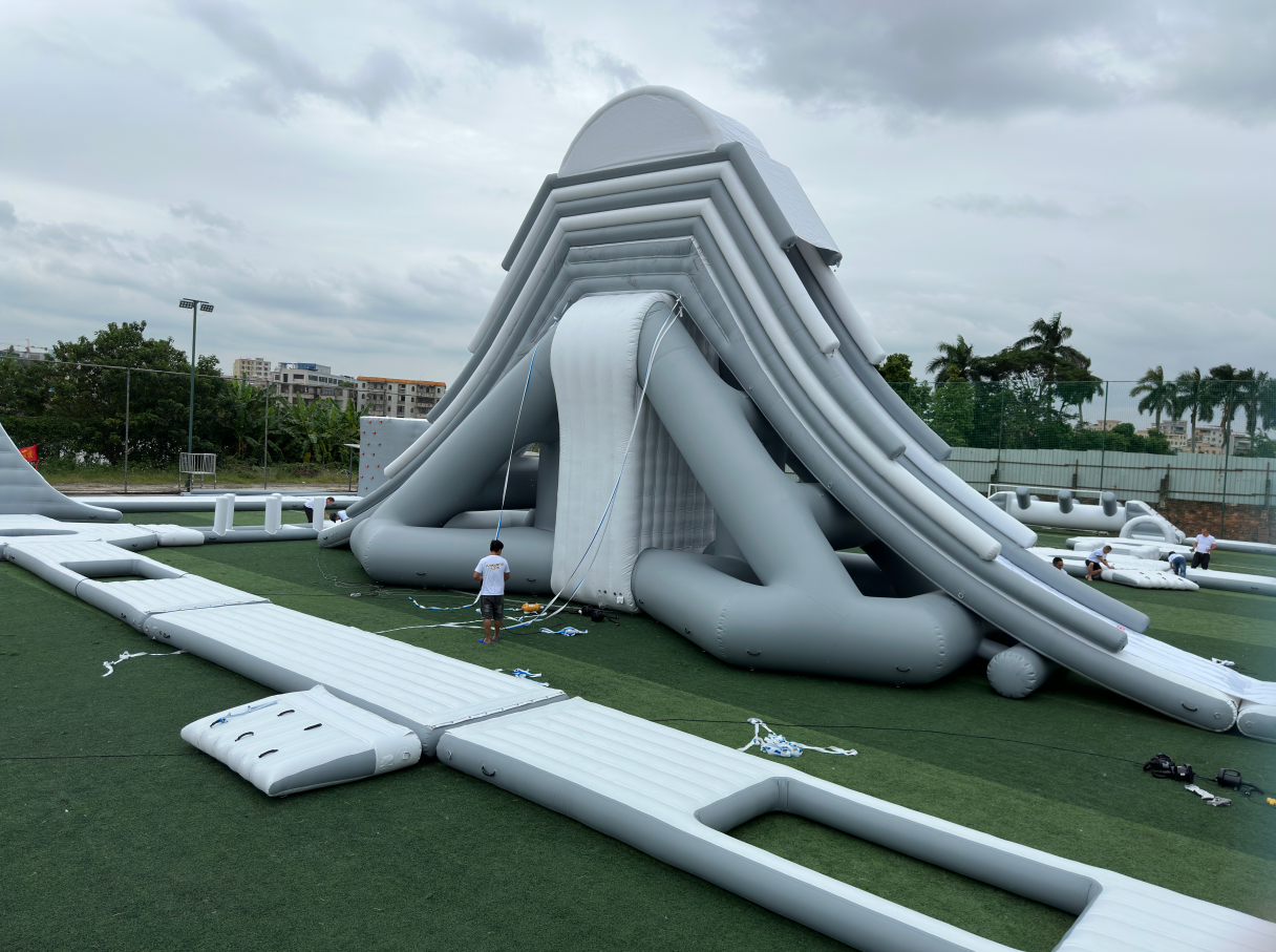 How to Develop an Inflatable Water Park Project and Make a Profit