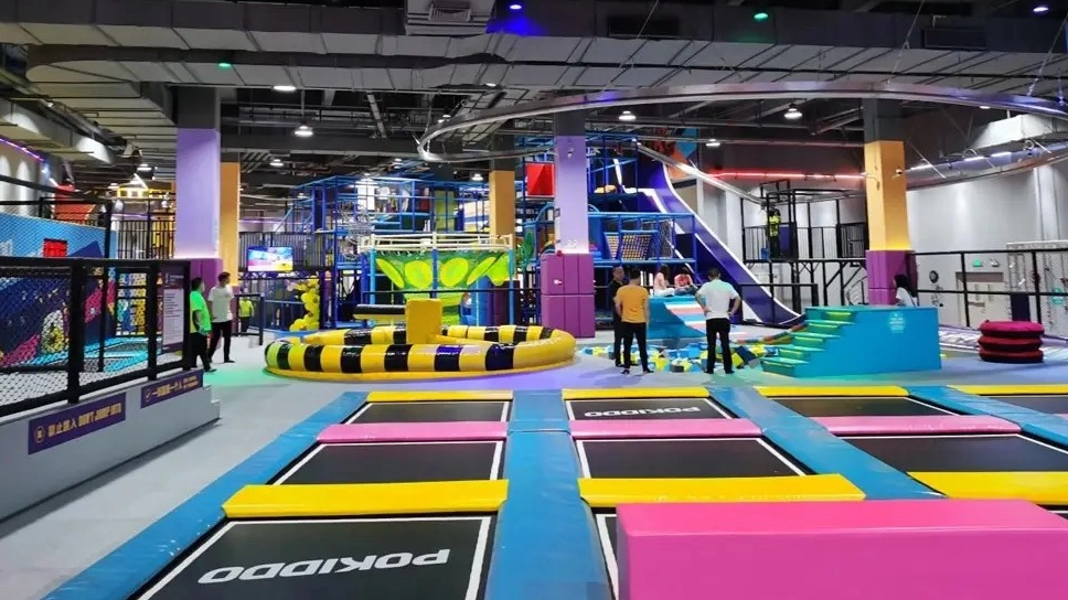Who Are The Trampoline Parks Suitable For? Can I Jump, Too?