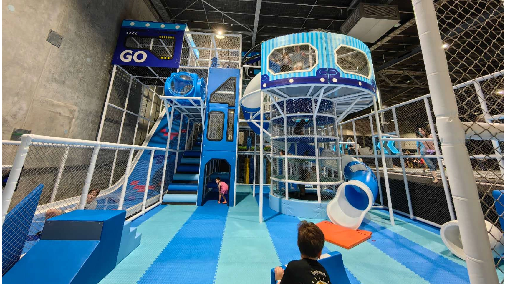 Pokiddo Indoor Trampoline Design Case: Pokiddo 400 SQM Designed Venue for Indoor Trampoline in Australia