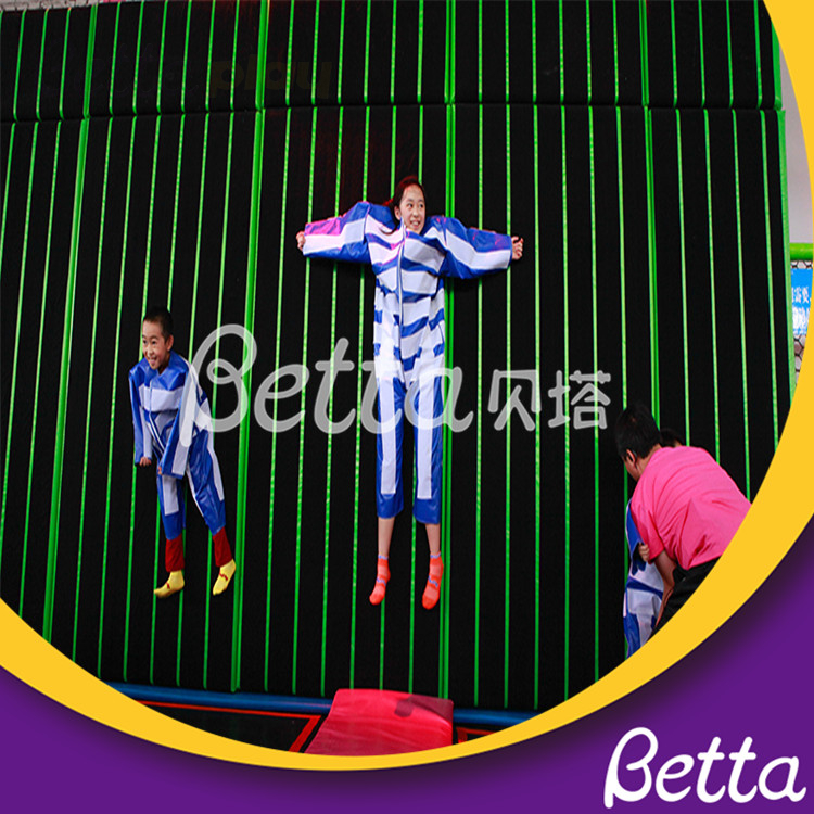  Customized Manufacturer for Trampoline Park with Spider Wall 